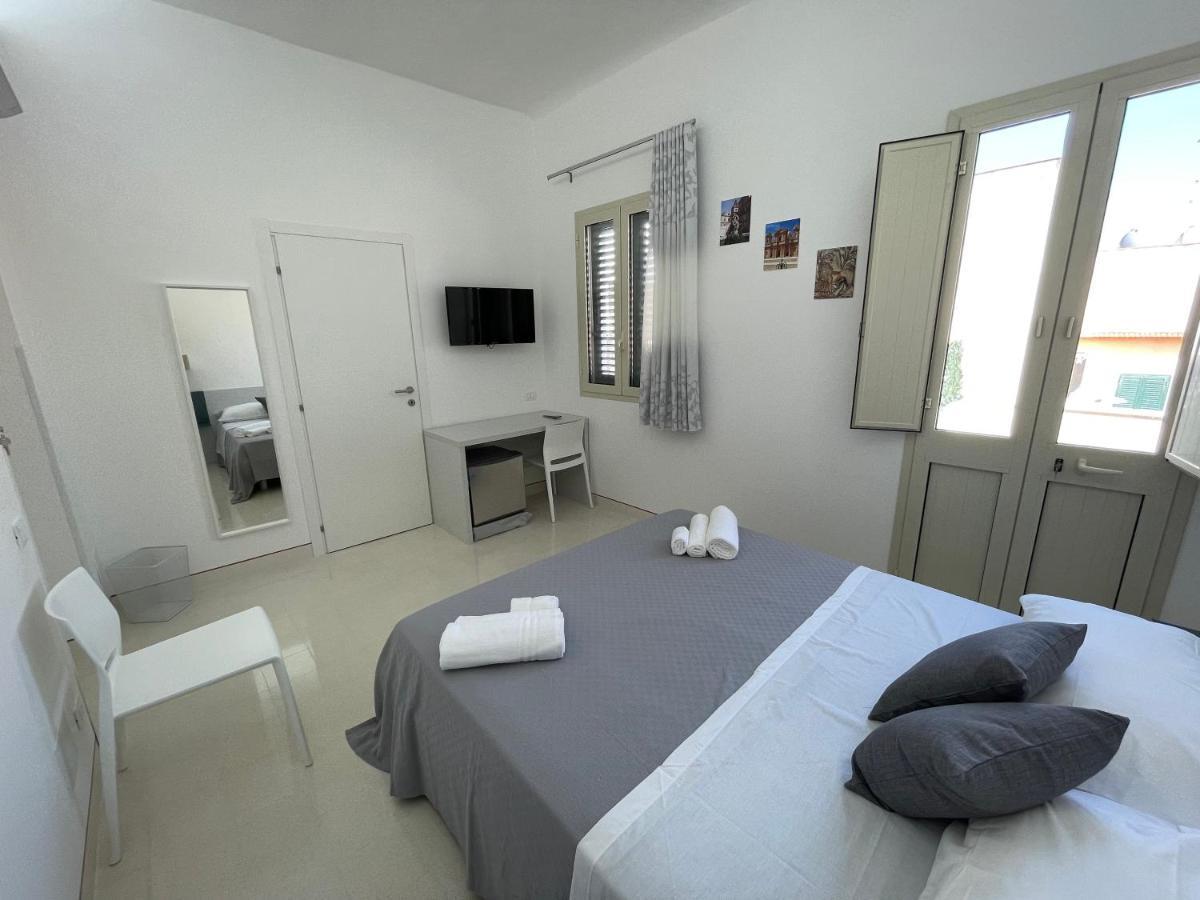Casa Crispi Hotel Noto Buitenkant foto