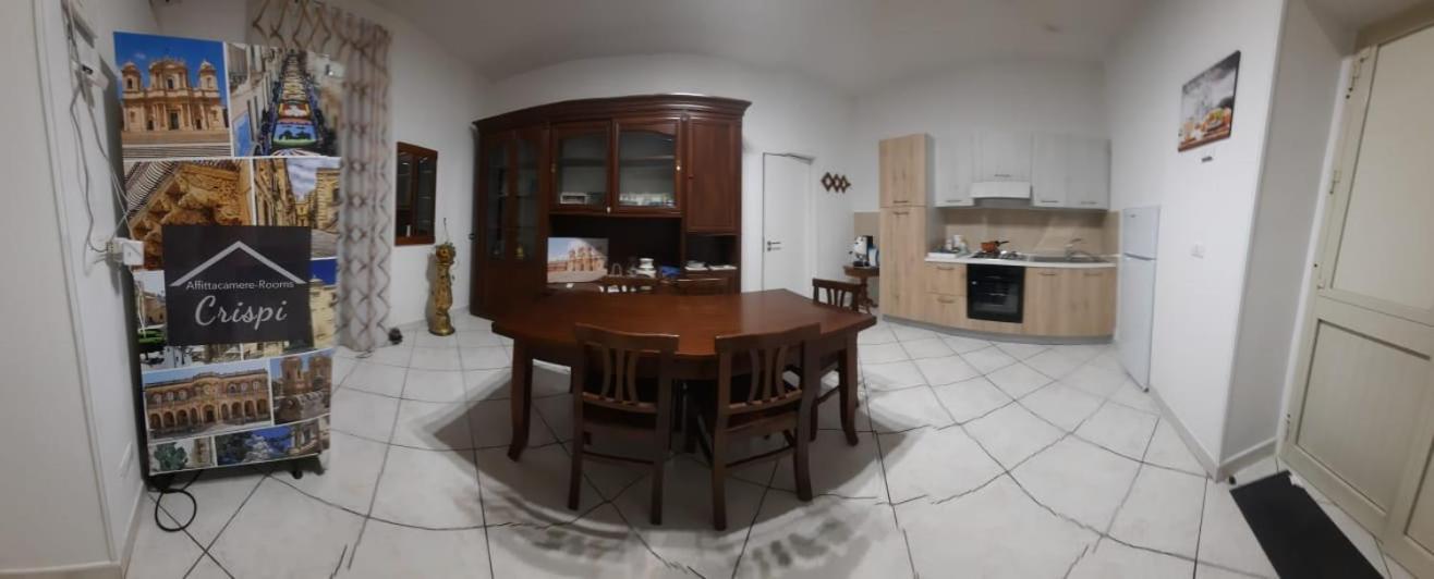 Casa Crispi Hotel Noto Buitenkant foto