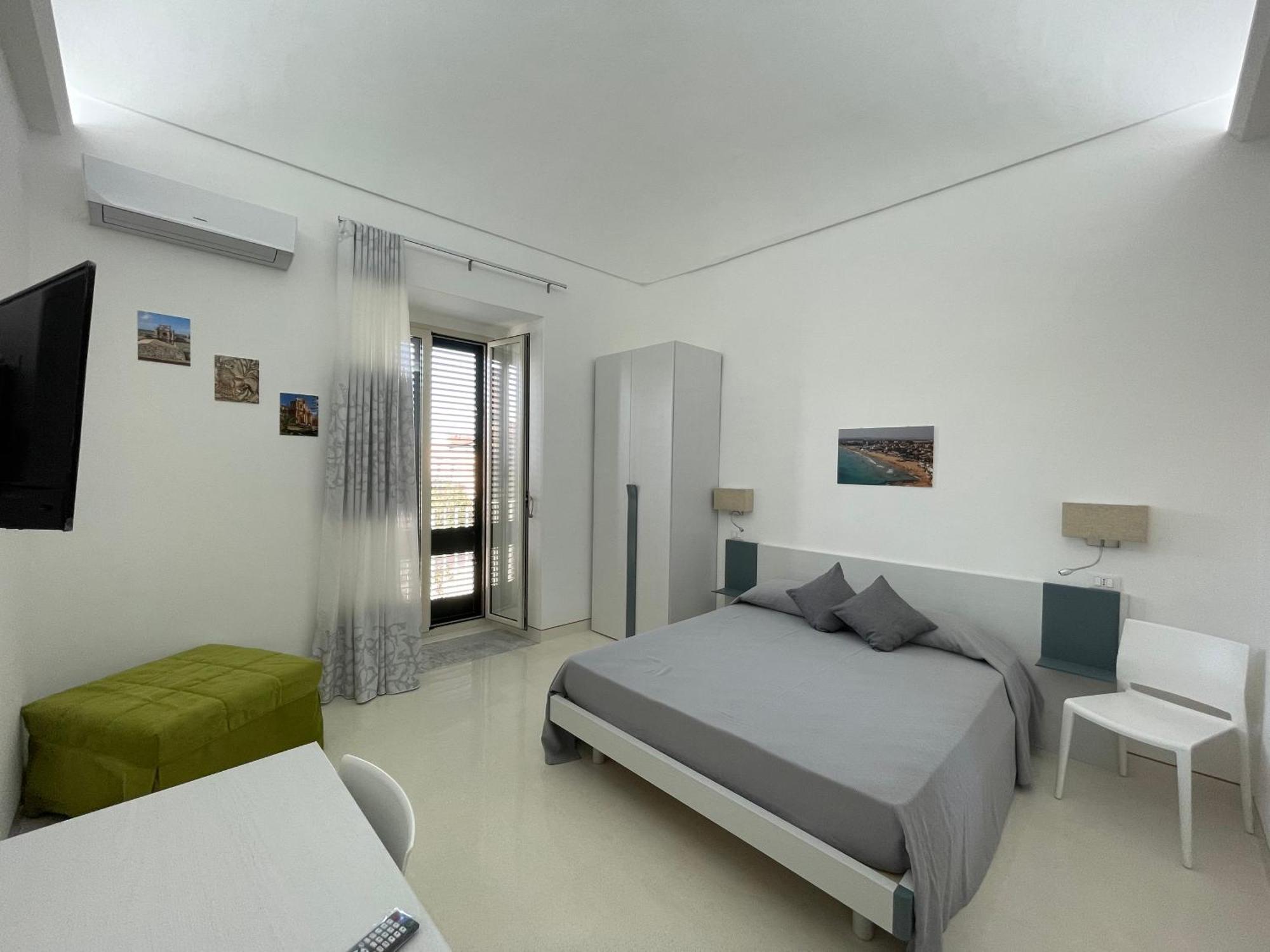 Casa Crispi Hotel Noto Buitenkant foto