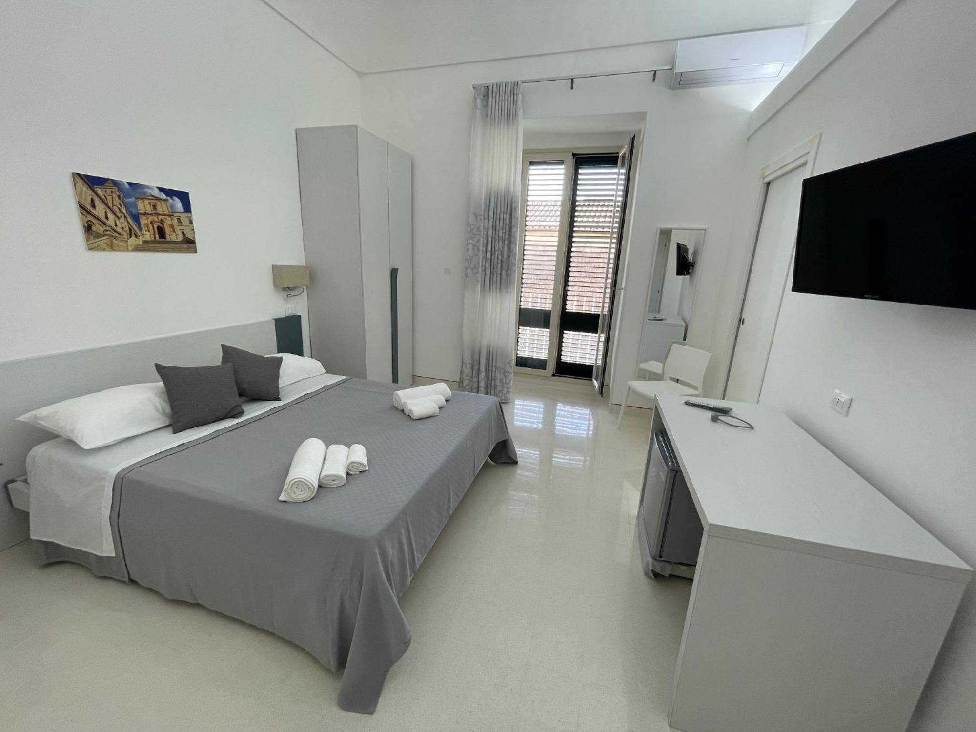 Casa Crispi Hotel Noto Buitenkant foto