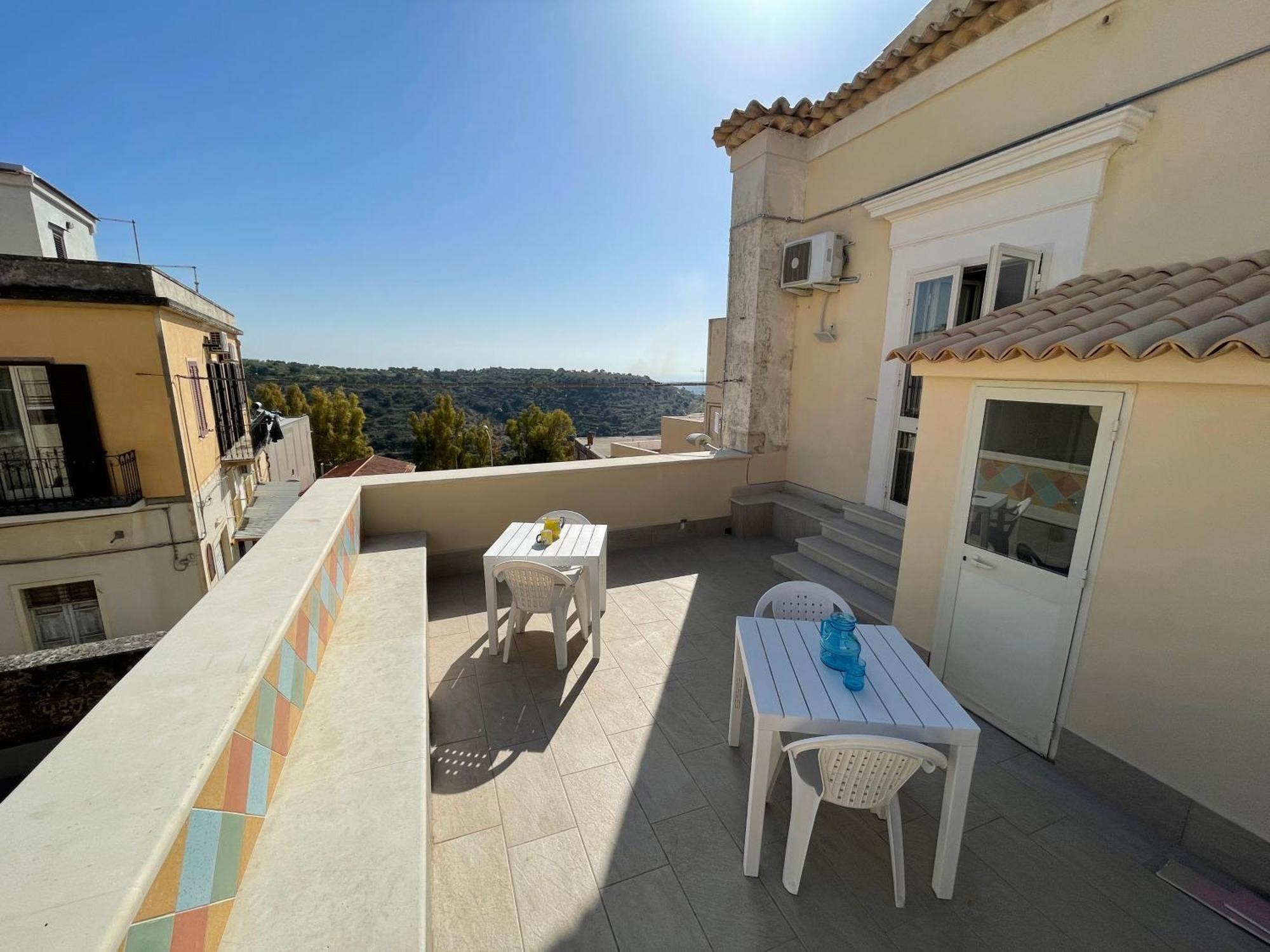 Casa Crispi Hotel Noto Buitenkant foto